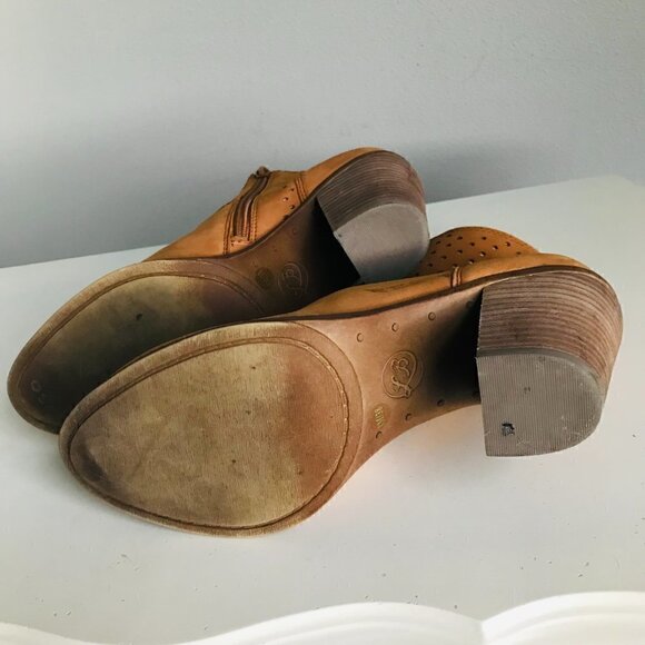 Lucky Brand Cafe Elko Eller Lasercut Suede Ankle Boot Size US 8 EUR 38 - Picture 7 of 11